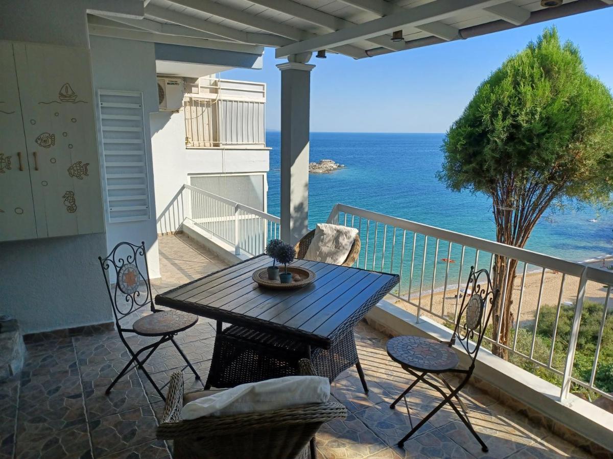 Appartement Balcony By The Sea à PalaiónTsiflíkion Extérieur photo