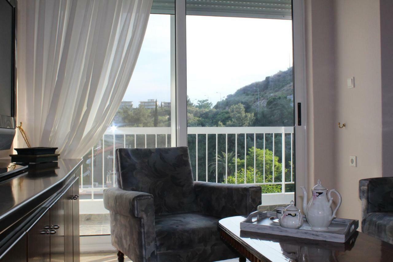 Appartement Balcony By The Sea à PalaiónTsiflíkion Extérieur photo